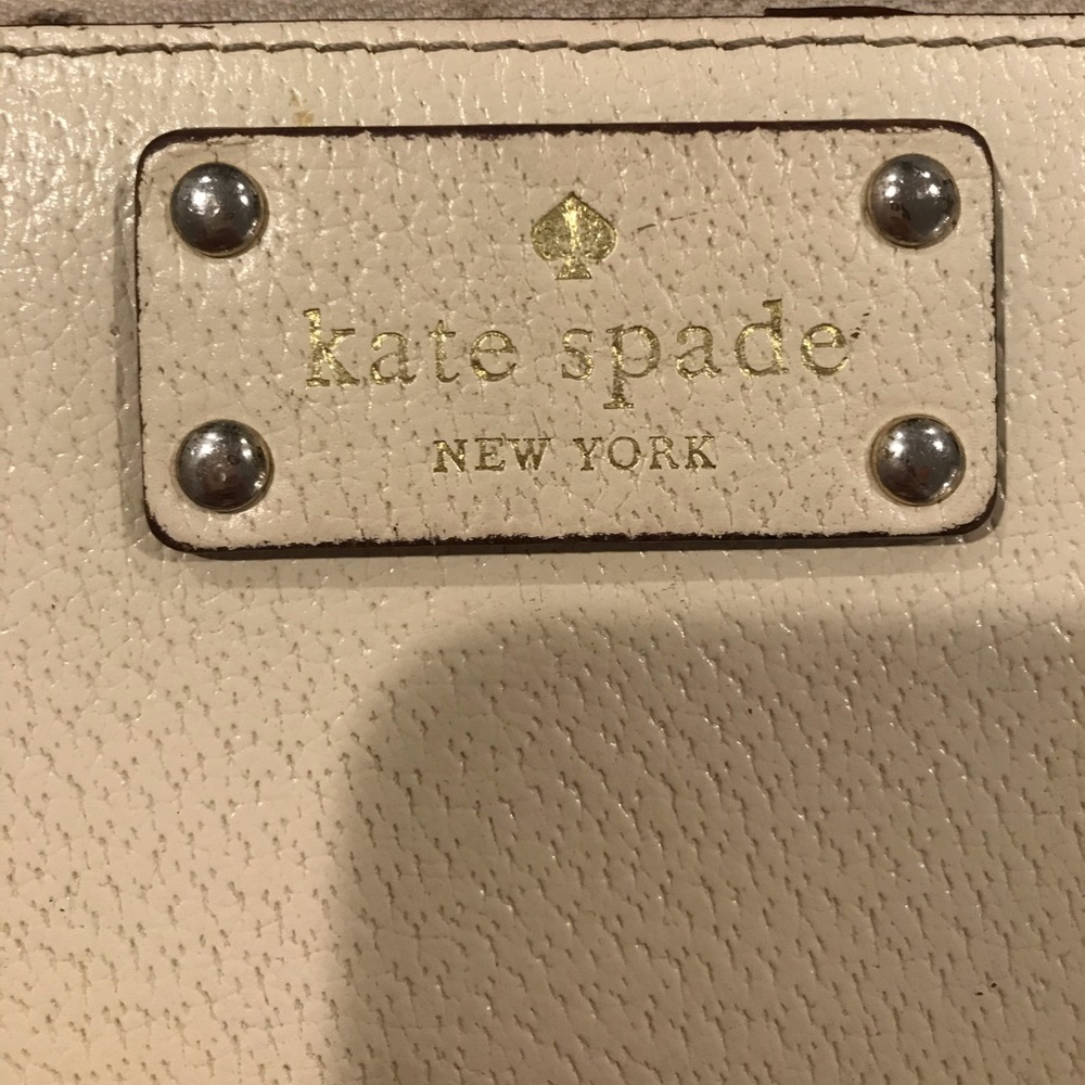 Kate Spade Wallet - Picture 2 of 6